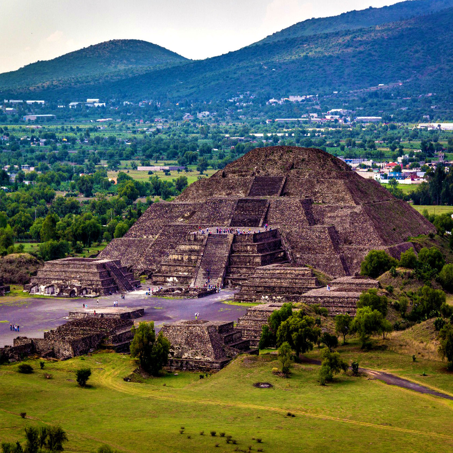 Visita Las Pirámides De Teotihuacán - Suites Obelisk